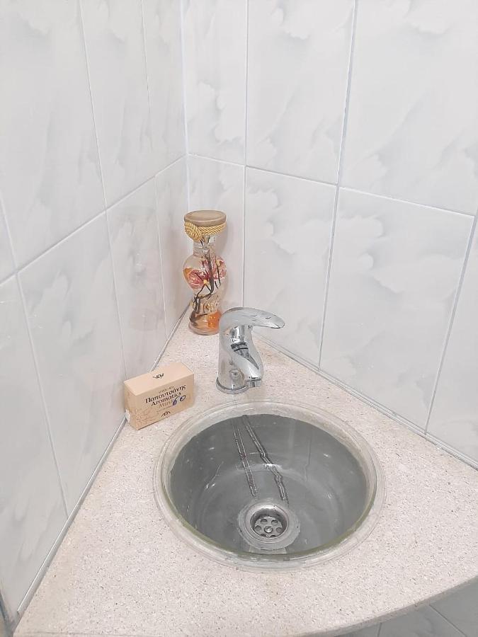 Vrenjo Guesthouse Gjirokastra Kültér fotó